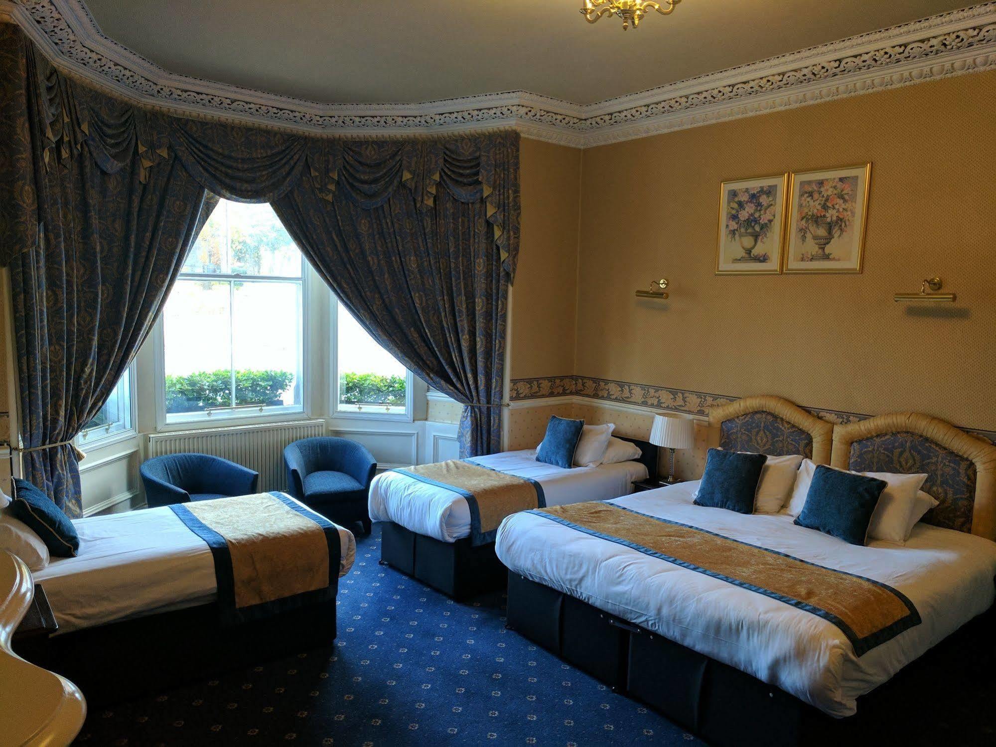 West End 4* Edimburgo